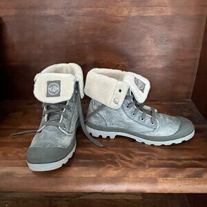 Palladium Women's Baggy High Top Lace Up Leather Distressed Grey Sherpa Size 10